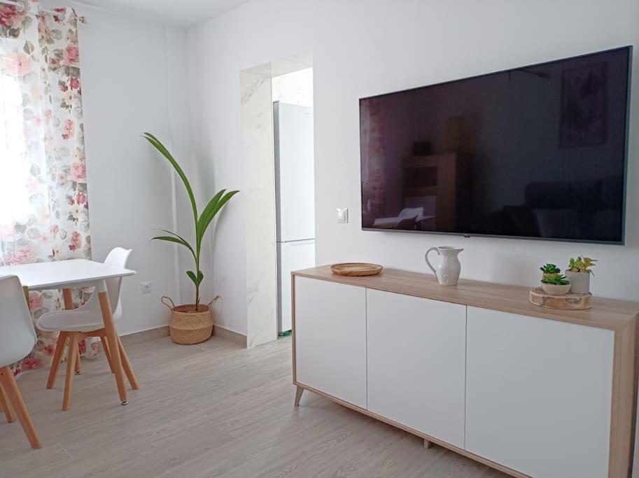 Apartamento Entero Con Solarium En Sabinillas, Con Piscina Y Al Lado Del Puerto De La Duquesa Manilva Ngoại thất bức ảnh