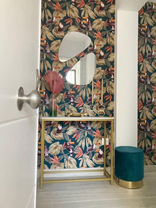 Apartamento Entero Con Solarium En Sabinillas, Con Piscina Y Al Lado Del Puerto De La Duquesa Manilva Ngoại thất bức ảnh
